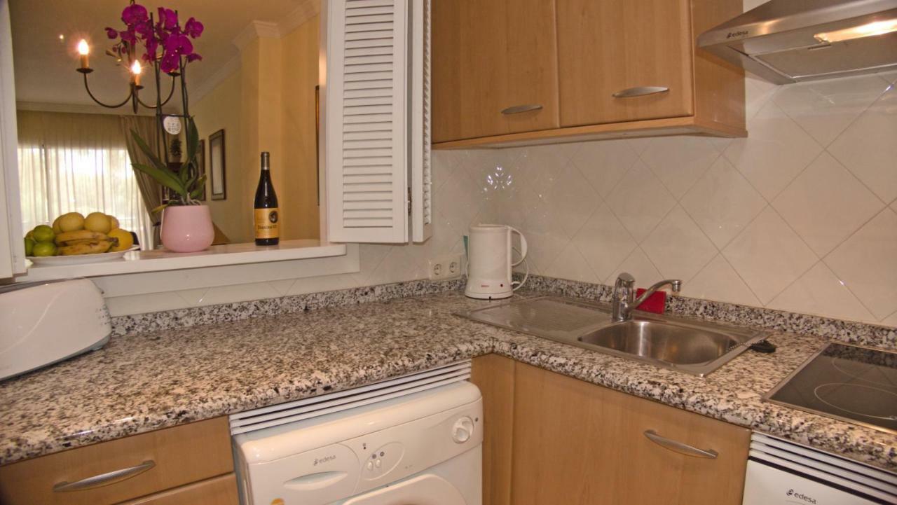 Los Patios 2 bedroom Marbella Exterior foto